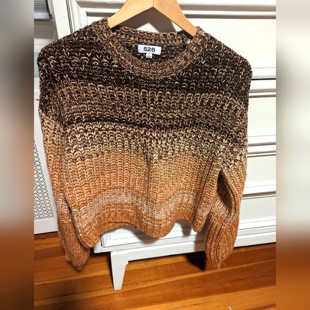 525 America sweater